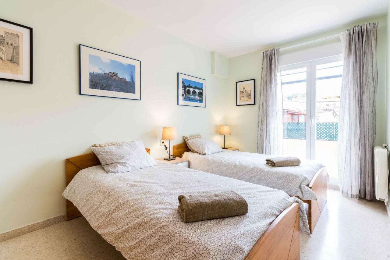 Apartamento Paseo Del Salon Гранада Экстерьер фото